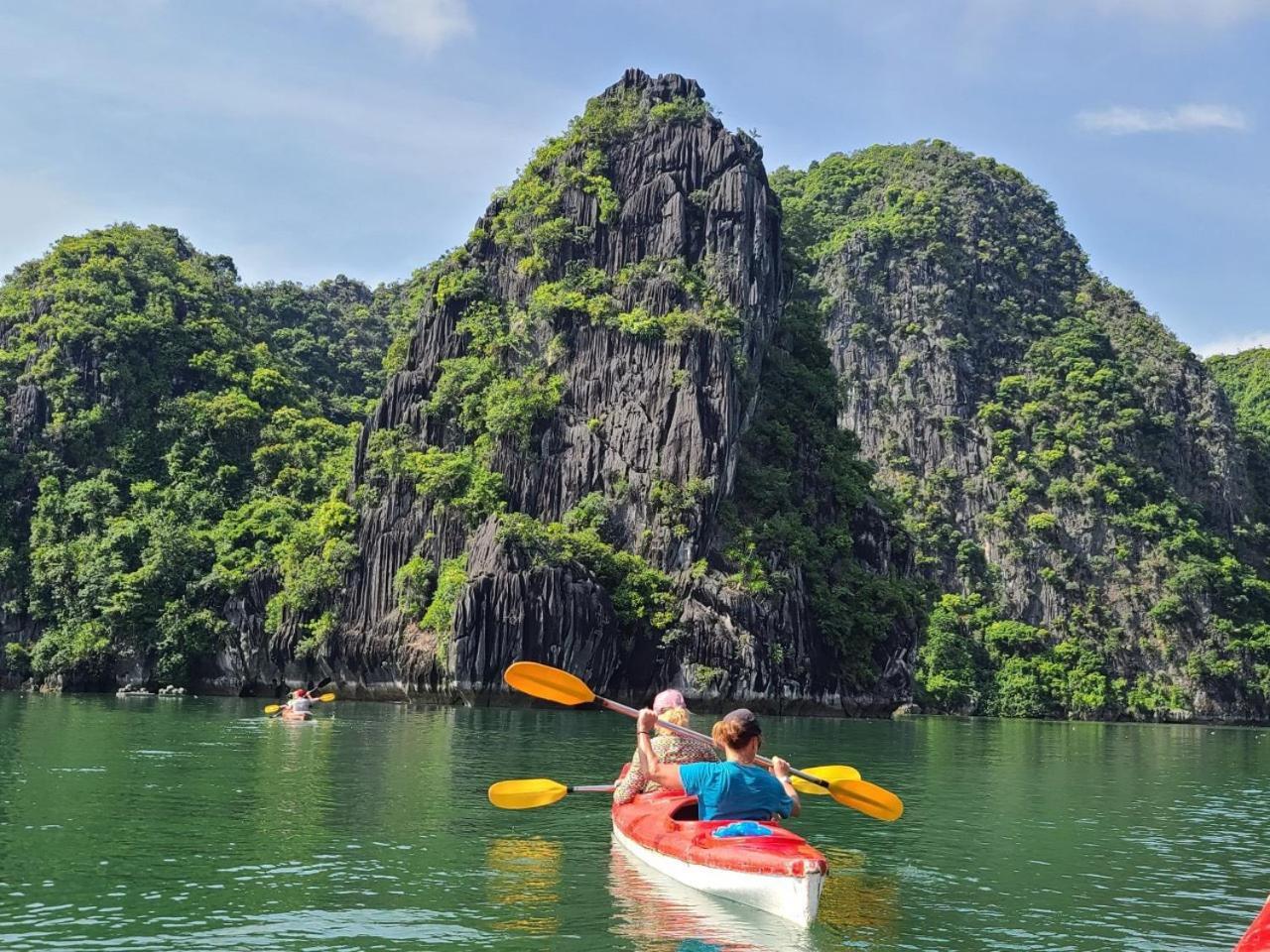 Cat Ba Island Garden Homestay - Papillon Exterior photo